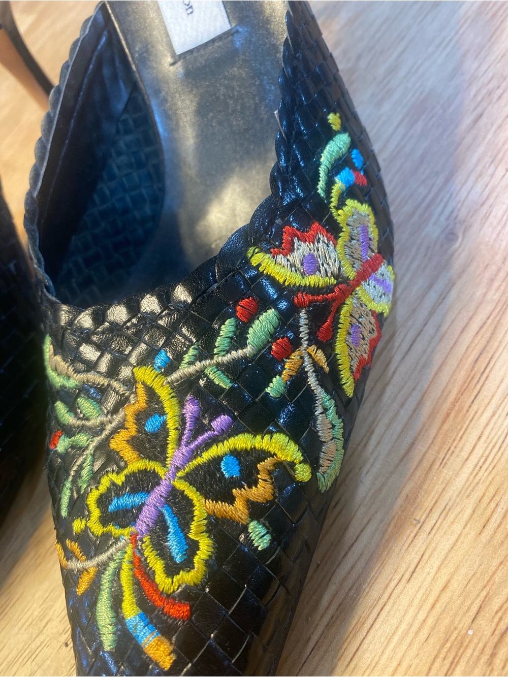 Vintage Sacha London Black Leather Embroidered Pointed Mule Kitten Heels - Picture 4 of 8